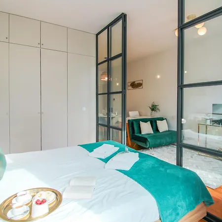 Aliados Sunny Flat